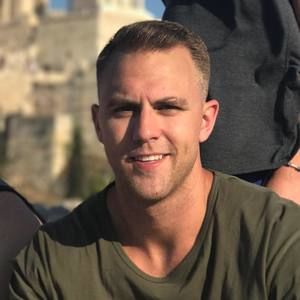 Meet your Posher, Brach